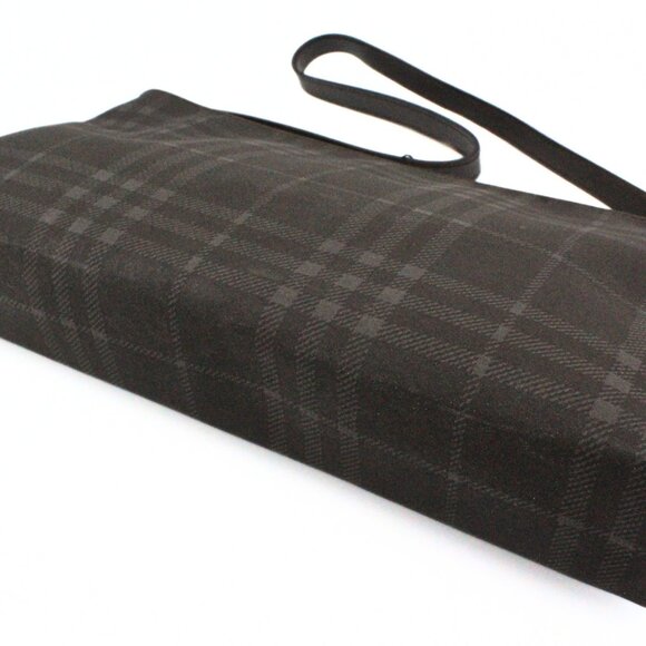 Authentic Burberry London NWT Gray Charcoal Leather Canvas Shoulder Bag - Picture 9 of 16